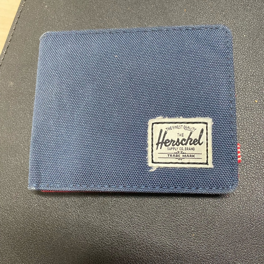 Herschel Wallet